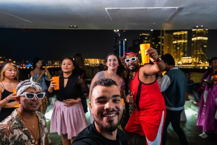 Marina Yacht Party Tour with Unlimited BBQ and Drinks in Dubai - Image 2