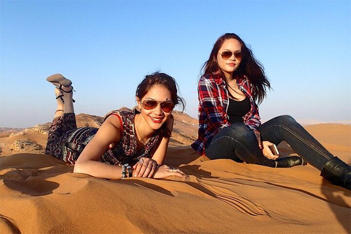 Morning 4x4 Desert Safari Dubai with Sandboarding and Camel Ride  - Image 4