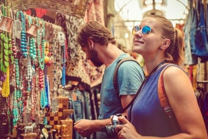 Muscat City Tour from Dubai with free visa & Omani lunch - Image 2