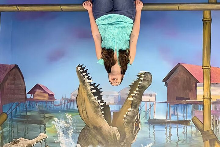 Museum Of Illusion Activity with Transfer - Image 4
