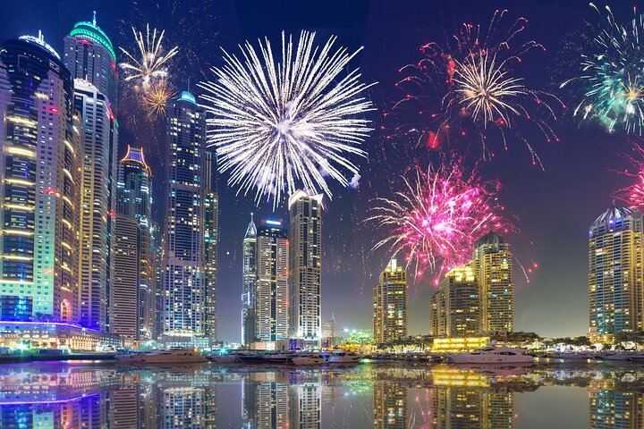 New Year's Eve Celebration: Deluxe Marina Dinner Cruise - Image 2