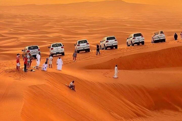 Premium Red Dunes Evening Desert Safari With Live Cooking Station - Image 3
