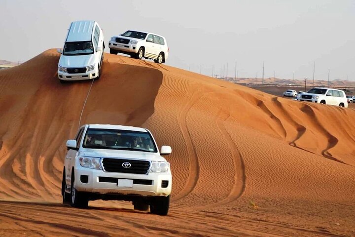 Premium Red Dunes Safari with 3 Cuisines at Al Khayma Camp - Image 3