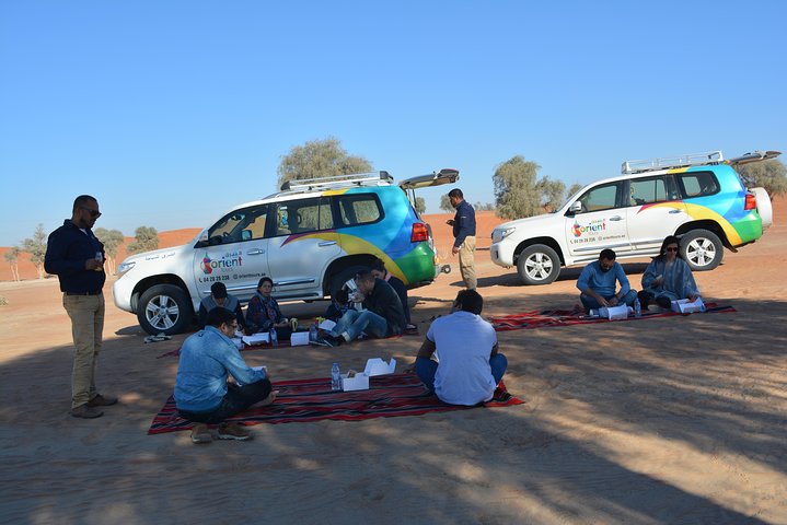 Private 4x4 Hatta Safari to Fossil Rock & Honey Bee Garden visit - Image 5