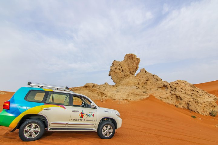 Private 4x4 Hatta Safari to Fossil Rock & Honey Bee Garden visit - Image 1