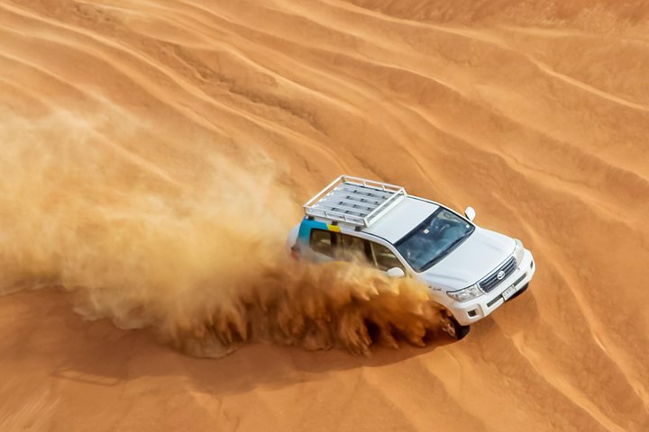 Private 4x4 Mleiha Desert Safari with Stargazing and Dinner  - Image 5
