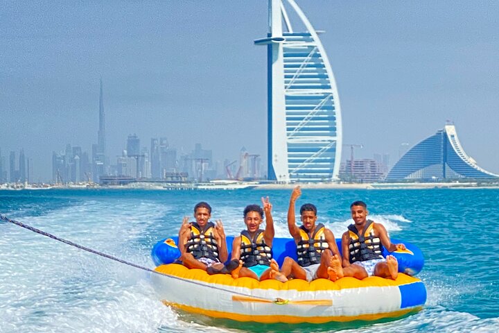 Private 60-min Group Tubing on Speedboat in Dubai - Image 1