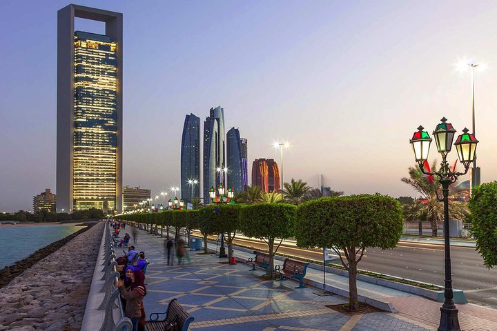 Private Abu Dhabi City Tour with Ferrari World - Image 4