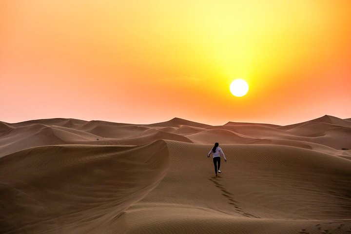Private Abu Dhabi Desert Safari From Dubai with Hot BBQ Dinner  - Image 3
