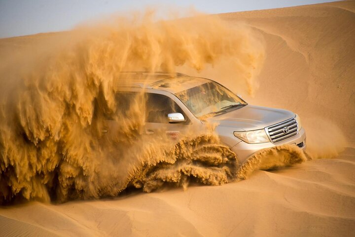 Private Car Evening Desert Safari Up to 6 People - Image 1
