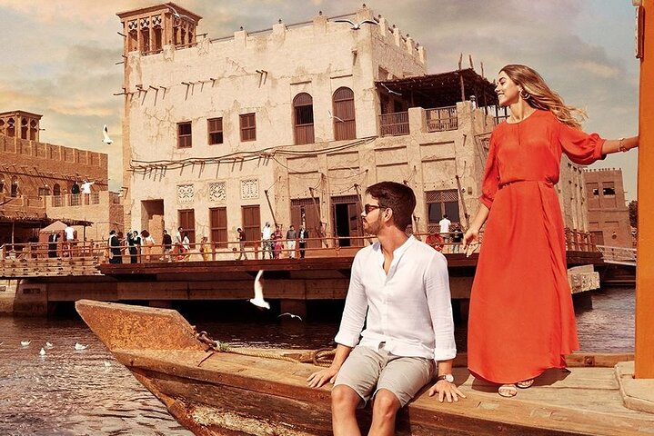 Private Dubai Traditional City Tour with Evening Desert Safari - Image 1