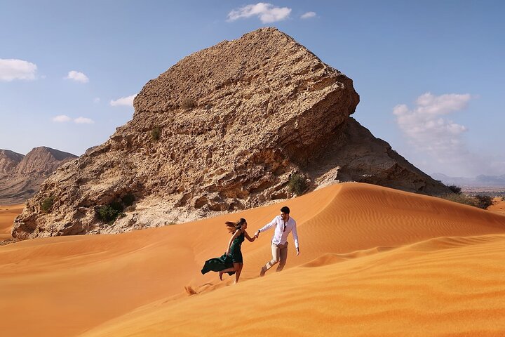 Private Experience in Fossil Rock Desert Safari - Image 1