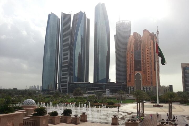 Private Guided Abu Dhabi City Sightseeing Tour - Image 5