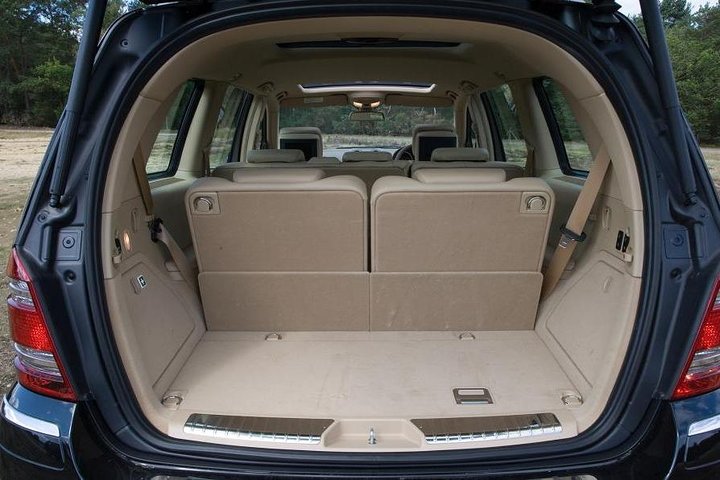 Private Luxury Car Tour - Image 4