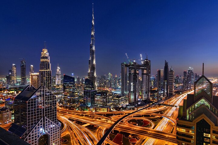 Private Panoramic Dubai City Night View Tour - Image 1