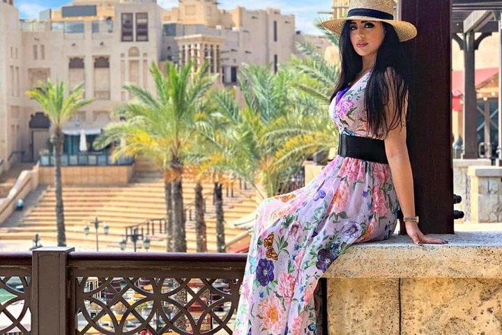 Private Photo Session Tour In Dubai  - Image 4