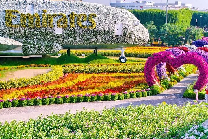 Private Tour in Miracle Garden & Global Village Dubai  - Image 1