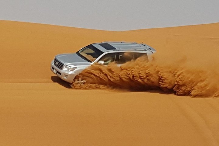 Private VIP Desert Safari with Barbecue Dinner 5 Star Camp - Image 1