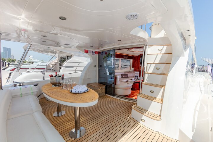 Private Yacht Dubai: Rent 61 ft Luxury Yacht up to 30 people - Image 5