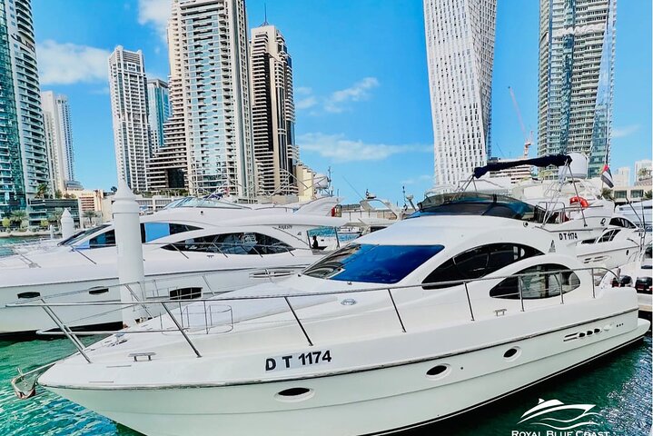 Private Yacht Trip From Dubai Marina - Image 4