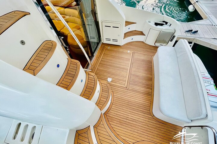 Private Yacht Trip From Dubai Marina - Image 5