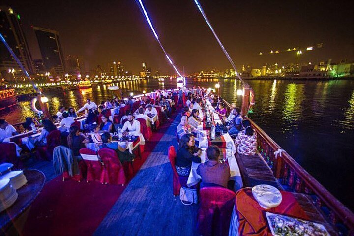 Romantic Dhow Cruise Dinner Dubai Marina - Image 4