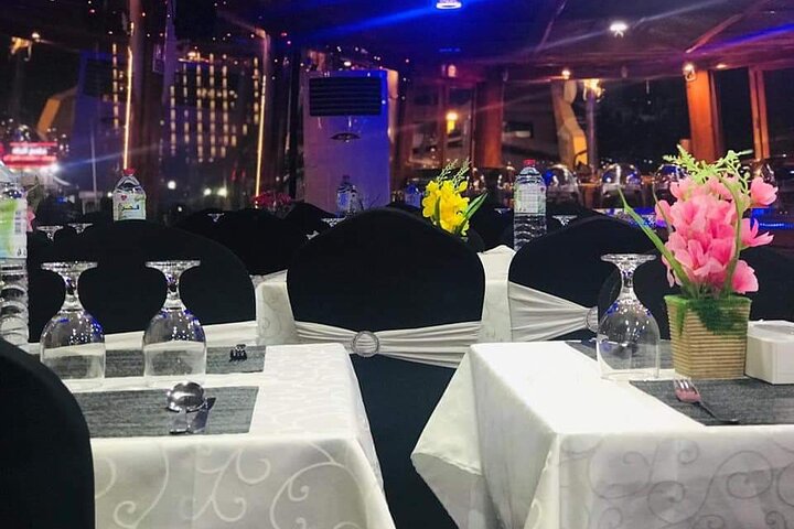 Romantic Sightseeing Dhow Cruise Dinner - Image 3