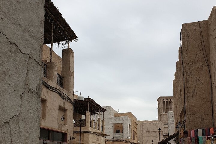 Semi-Private Walking Tour with Pickup and Breakfast in Old Dubai - Image 2