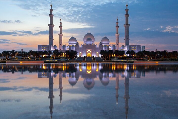 Sheikh Zayed Grand mosque and Qasr al Watan Tour From Dubai - Image 3