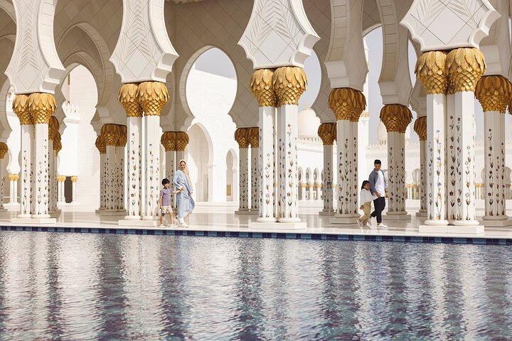 Sheikh Zayed Grand Mosque Tour From Dubai - Image 3