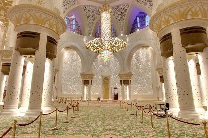 Sheikh Zayed Grand Mosque Tour From Dubai - Image 2
