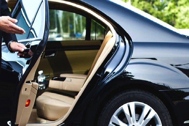 Stopover Chauffeur In Dubai - Image 2