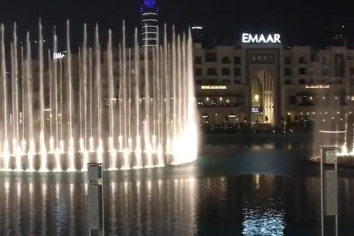 Stunning Night Tour with Palm Fountain and Dubai Fountain with the Burj Khalifa - Image 3