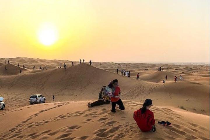 Sundowner Desert Safari and Dinner - Image 3