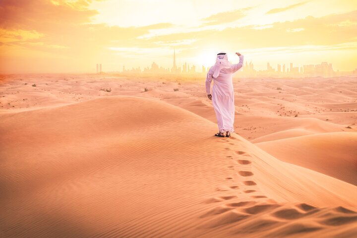 Sunrise Desert Safari with Cold Breakfast - Image 4