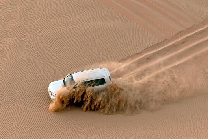 Sunrise Safari - Private car - Image 3