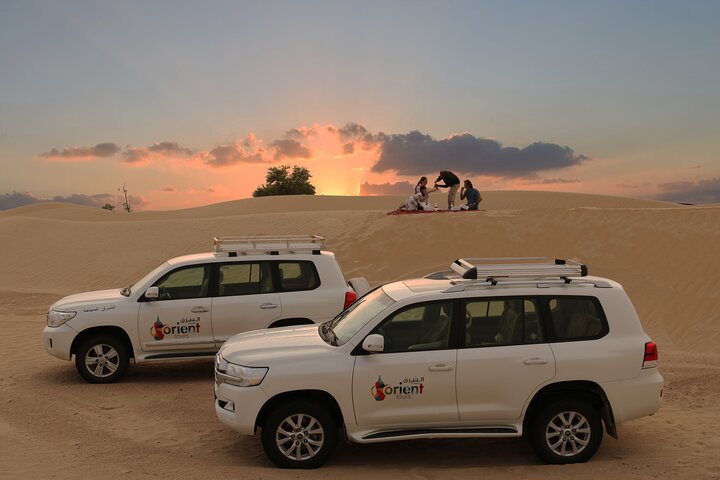 Sunrise Safari with Wildlife Experience - Image 1