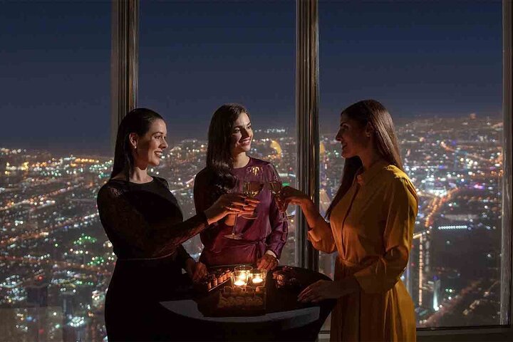 The Burj Khalifa Lounge Access with Private Transfer - Image 3
