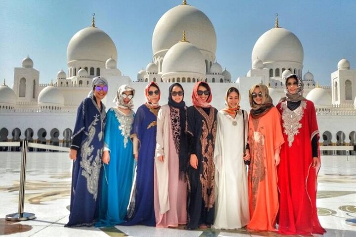 VIP Abu Dhabi Private Tour - Image 1