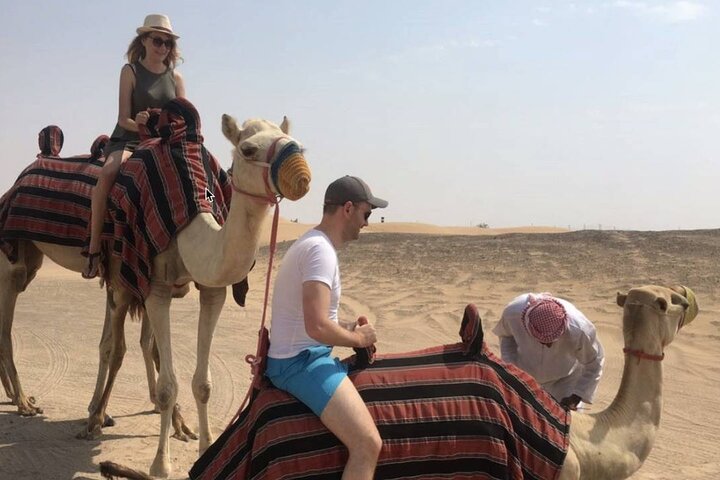 VIP Desert Safari Dubai - Royal Style Table Service - Image 2