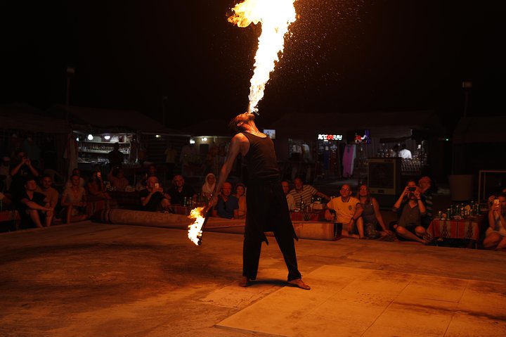 Wow Arabian Nights Tours Desert Safari Program with BBQ Dinner - Image 4