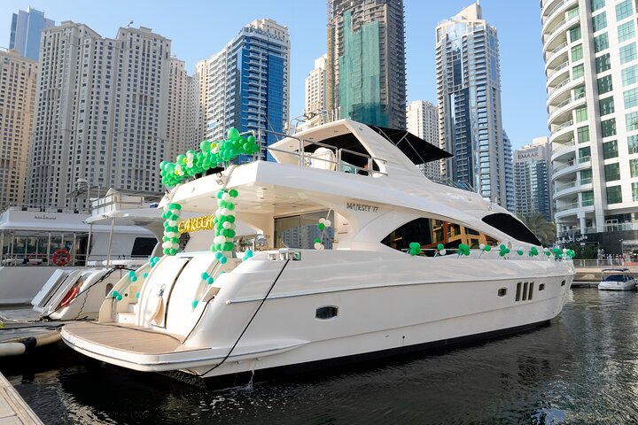 Yacht Rental in Dubai Majesty 77ft - Image 5