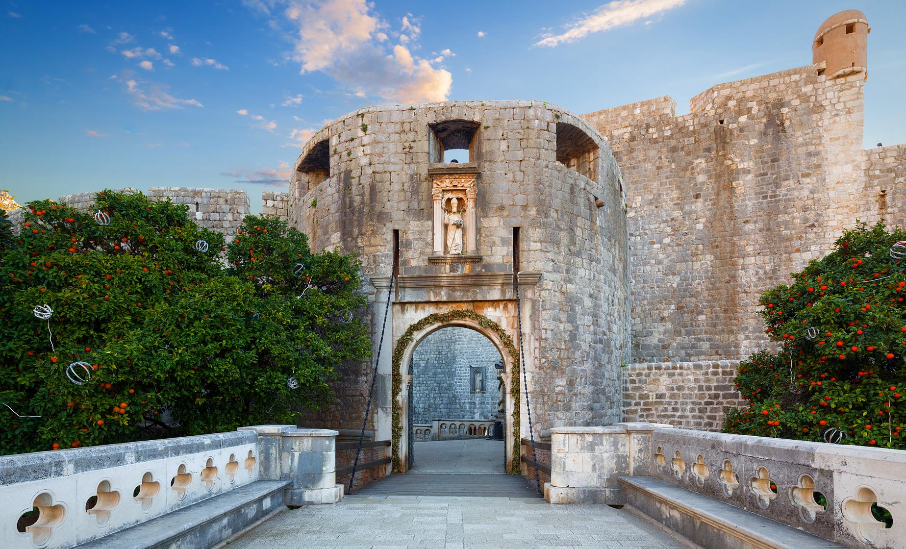 Game of Thrones Tour - Image 1