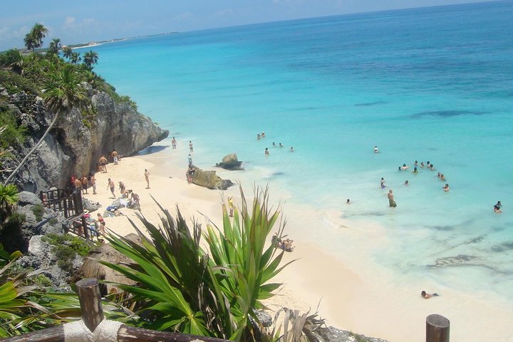 Private Tour: Tulum Ruins, Casa Tortugas and Local's choice food. - Image 3