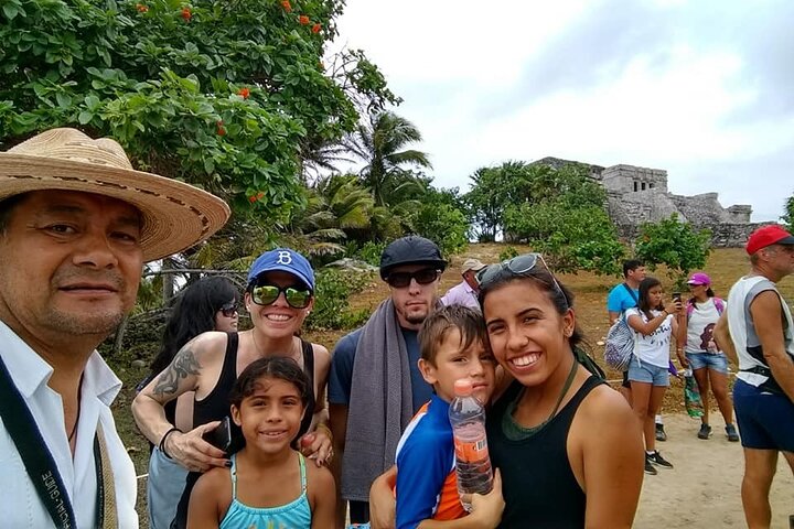 Private Tour: Tulum Ruins, Casa Tortugas and Local's choice food. - Image 4