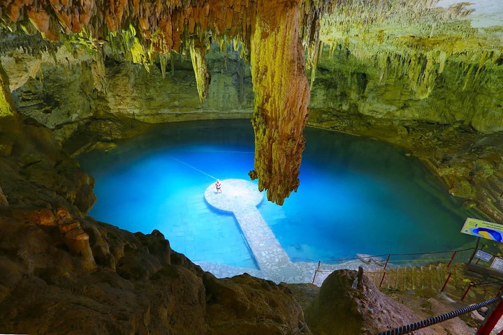 Private transfer for 5 hours (go dinner,cenotes, shopping and more) - Image 4