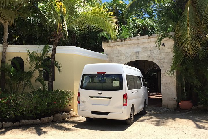 Private Transfer to Cenote at Tulum - Image 4