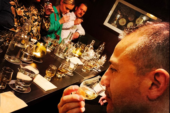 Casks & Chronicles: A Day Trip of Scottish Whisky Distilleries - Image 5