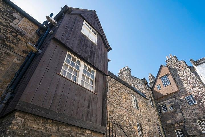 Curious Tales of the Royal Mile - Private Walking Tour  - Image 4