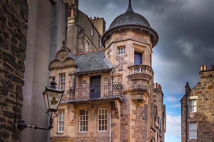 Edinburgh City Centre Private and Personal Full Day Driving Tour - Image 4